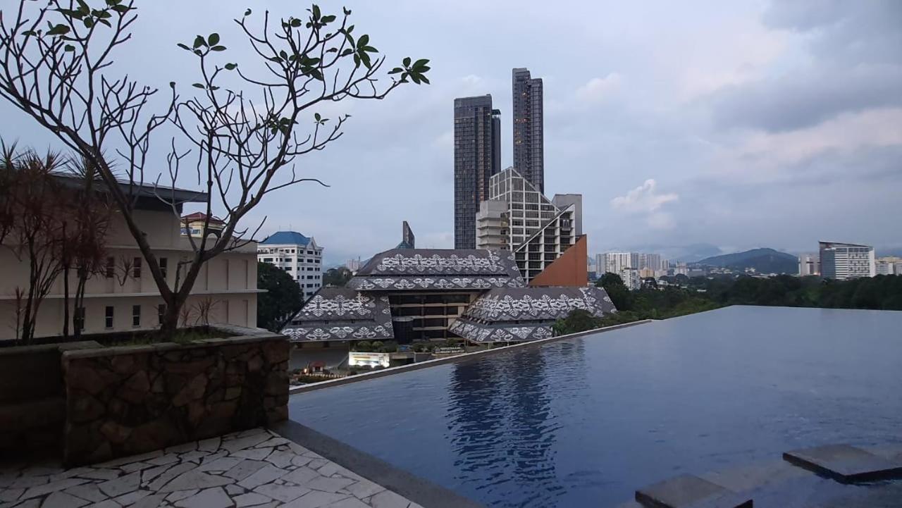 Homestay Jalan Tun Razak Walking Distance Ijn, Hkl, Mrt Station, Kpj, Perkeso, Bernama, Tabung Darah, Istana Budaya Kuala Lumpur Luaran gambar
