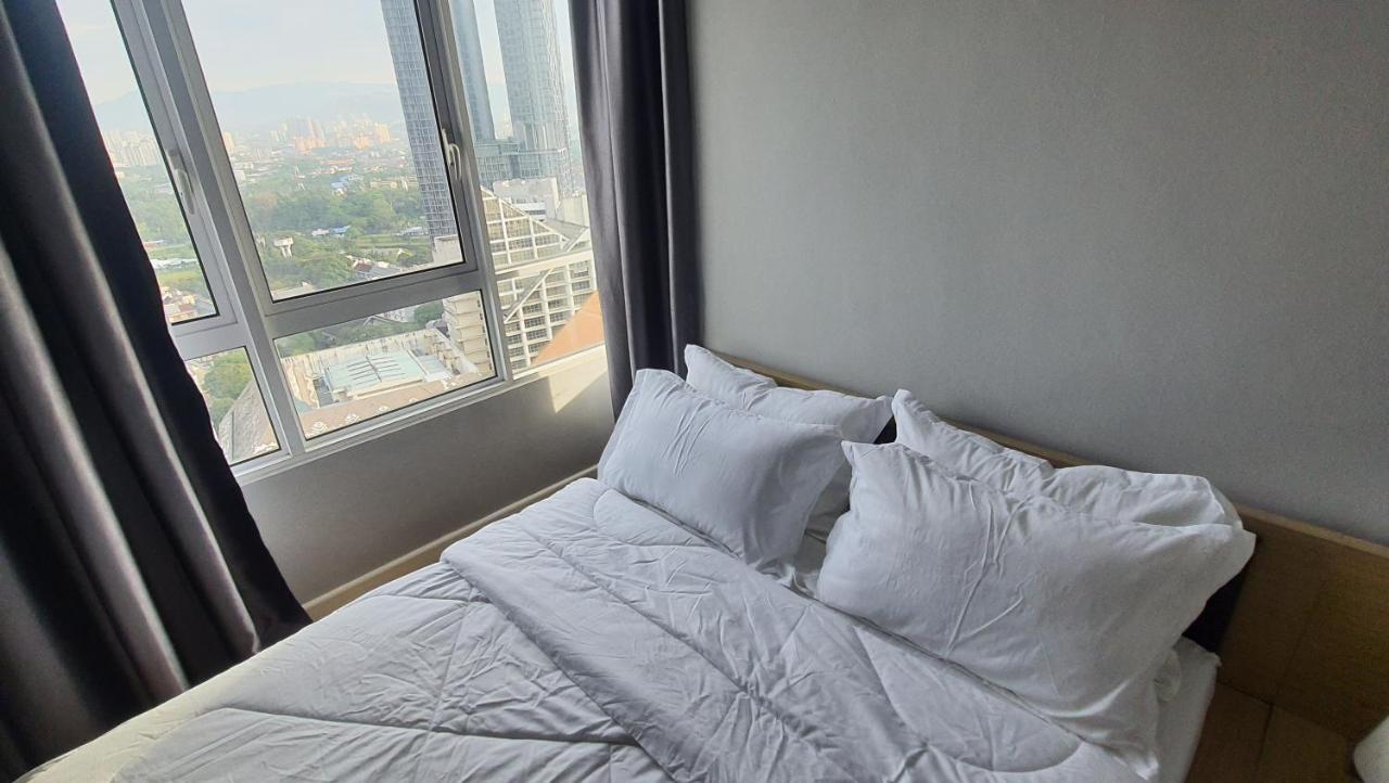 Homestay Jalan Tun Razak Walking Distance Ijn, Hkl, Mrt Station, Kpj, Perkeso, Bernama, Tabung Darah, Istana Budaya Kuala Lumpur Luaran gambar
